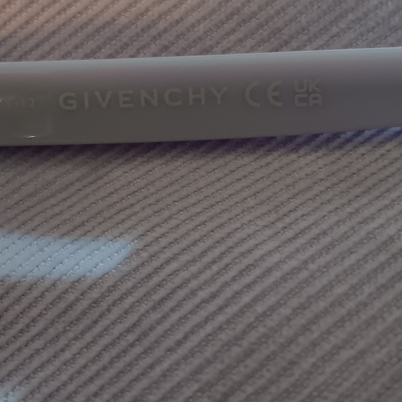 Stylish Lavender Sunglasses By GIVENCHY PARIS main image 7